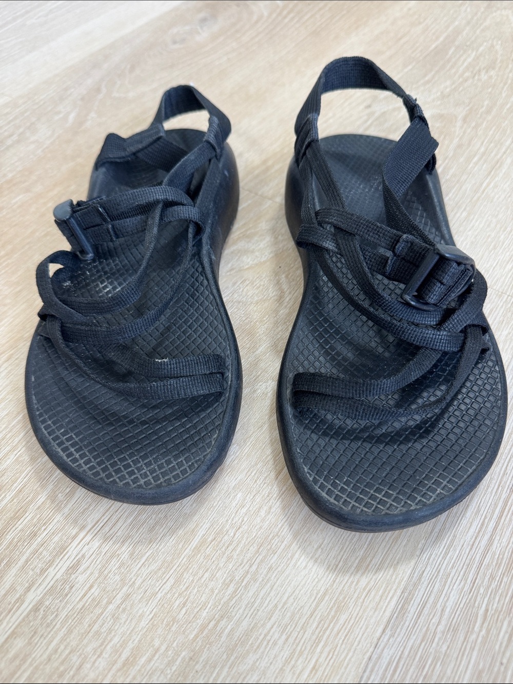 Chaco Black Z/Cloud Adjustable Strap Sandals